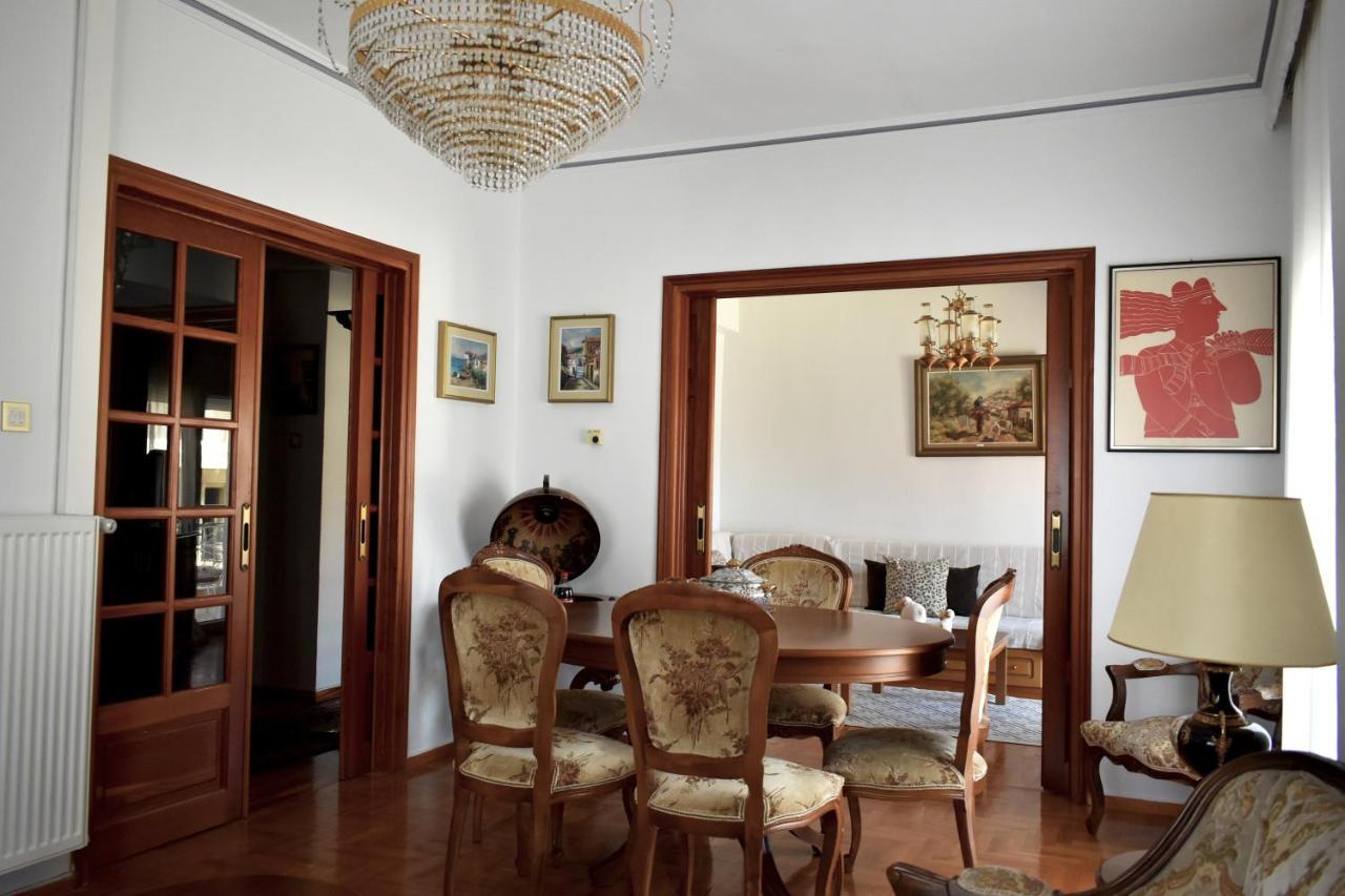 Κεντρικό Και Ευρύχωρο Οροφοδιαμέρισμα Kastoria Esterno foto